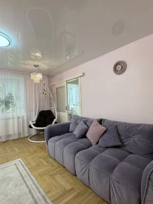 Продається 4х кімнатна квартира в центрі міста
