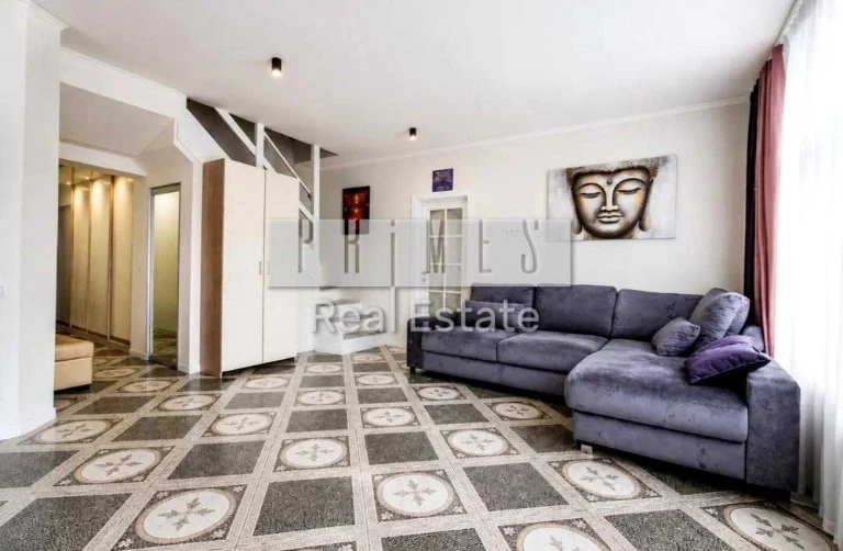 Продаж дворівневої 3к квартири, ЖК Royal House, вул. Гуляниц
