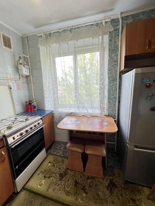 продаж 2 кімнатної квартири