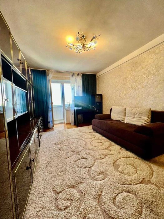 Продам 2 кімн квартиру недалеко від метро Оболонь вул.Левка