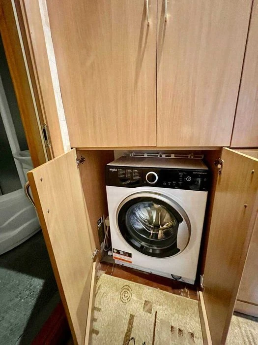 Продам 2 кімн квартиру недалеко від метро Оболонь вул.Левка