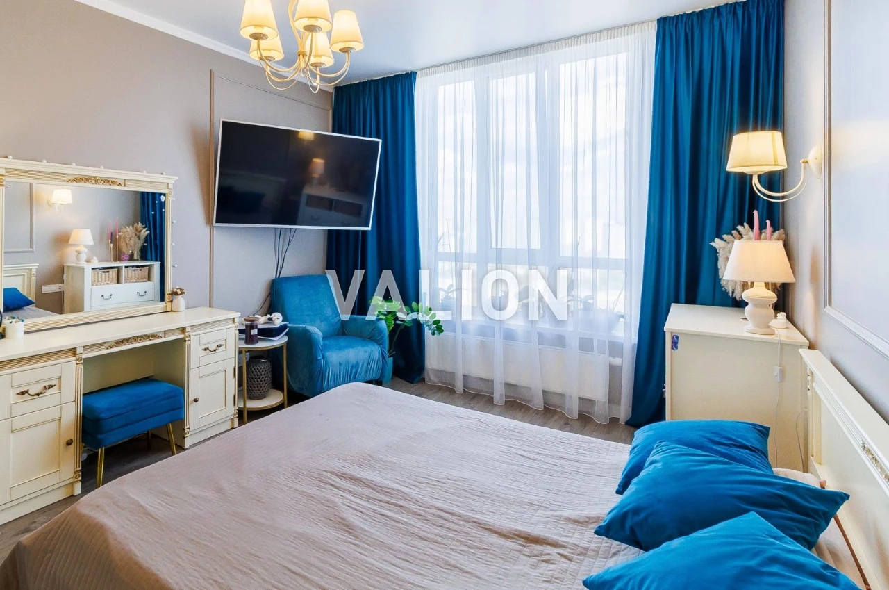 Продаж без % 3-кім. квартири 82,2 м² у ЖК Каховська, вулиця