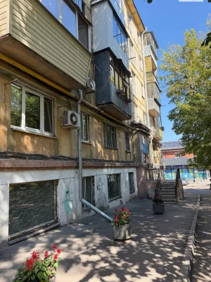 Продаж Квартира Проспект Поля
