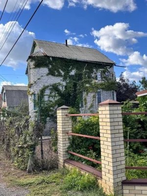 Продам дом - дачу в Самаровке /конец пр. Слобожанский
