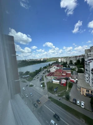 Продаж квартири з виглядом на озеро 59500