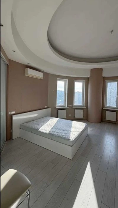 4-ком квартира приморский