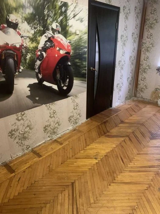 F11m 2 квартира ХТЗ Франтишека Крала метро Тракторный завод