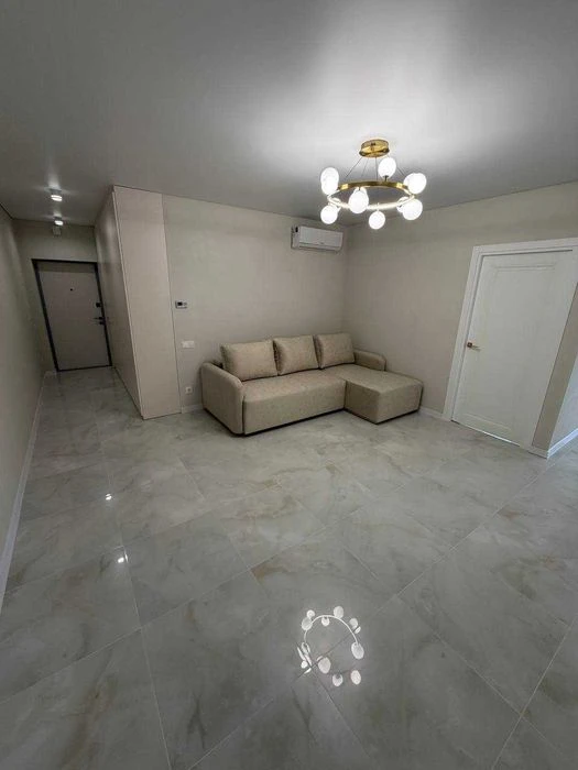 Квартира 57 м² з дизайнерським ремонтом у ЖК "Авіла Щасливий