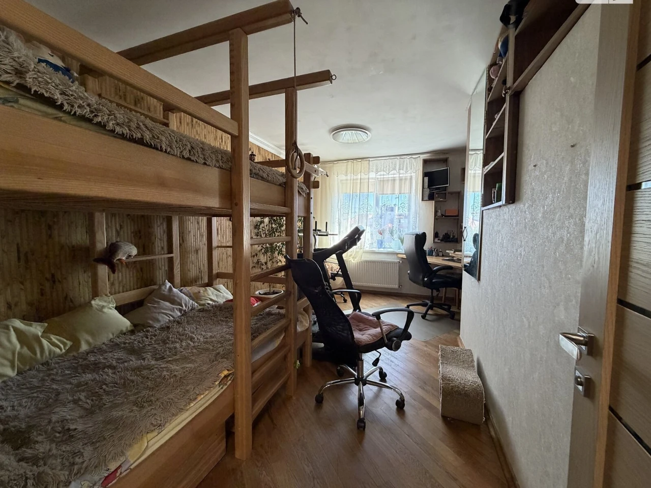 Продаж Квартира Академічний