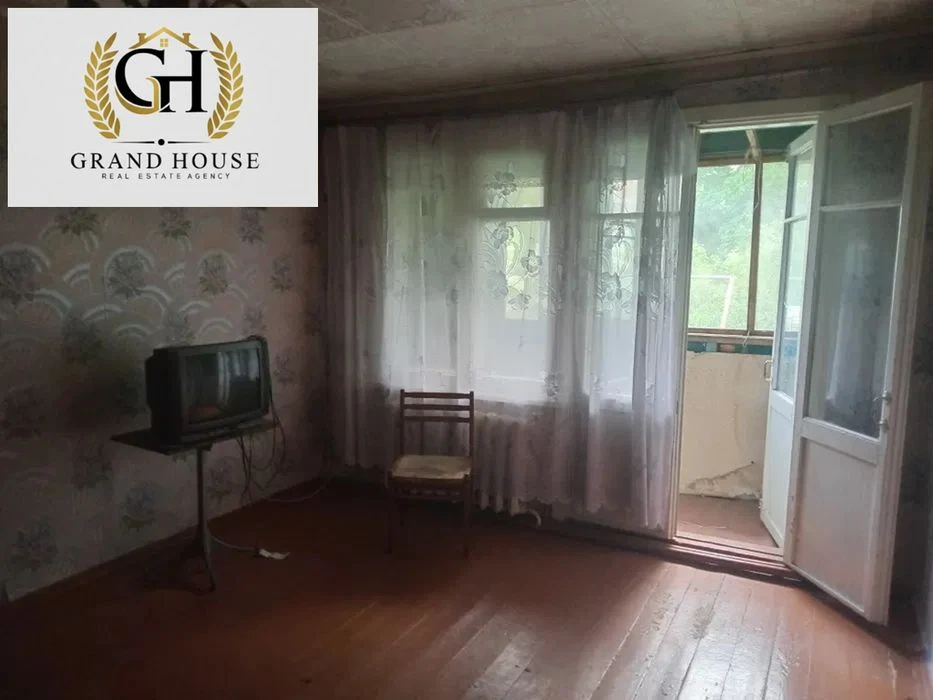 Продам 1 кімнатну квартиру на Гірничому