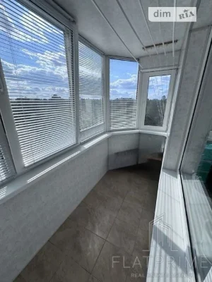 Sale of 2-room apartment 86.8 sq. m. on Mykoly Khvylovogo St. 1 •