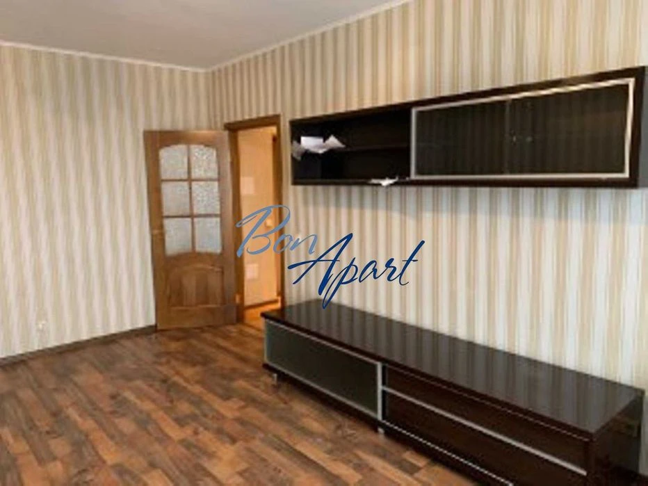 Без Комісії! Продаж 2 кім. кв., Феодосійський провулок 14, В