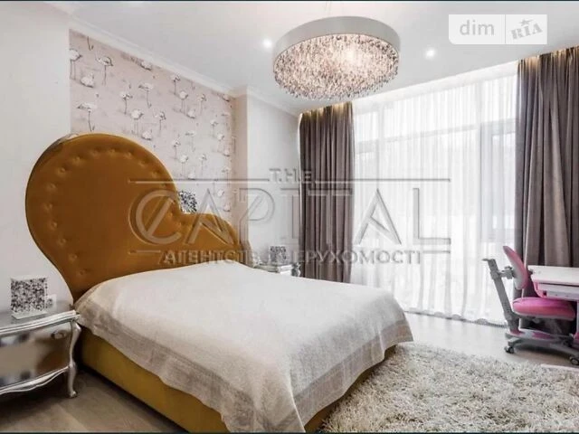 Sale of 5-room apartment 230 sq. m on Saperne Pole st. 3 • ID 346