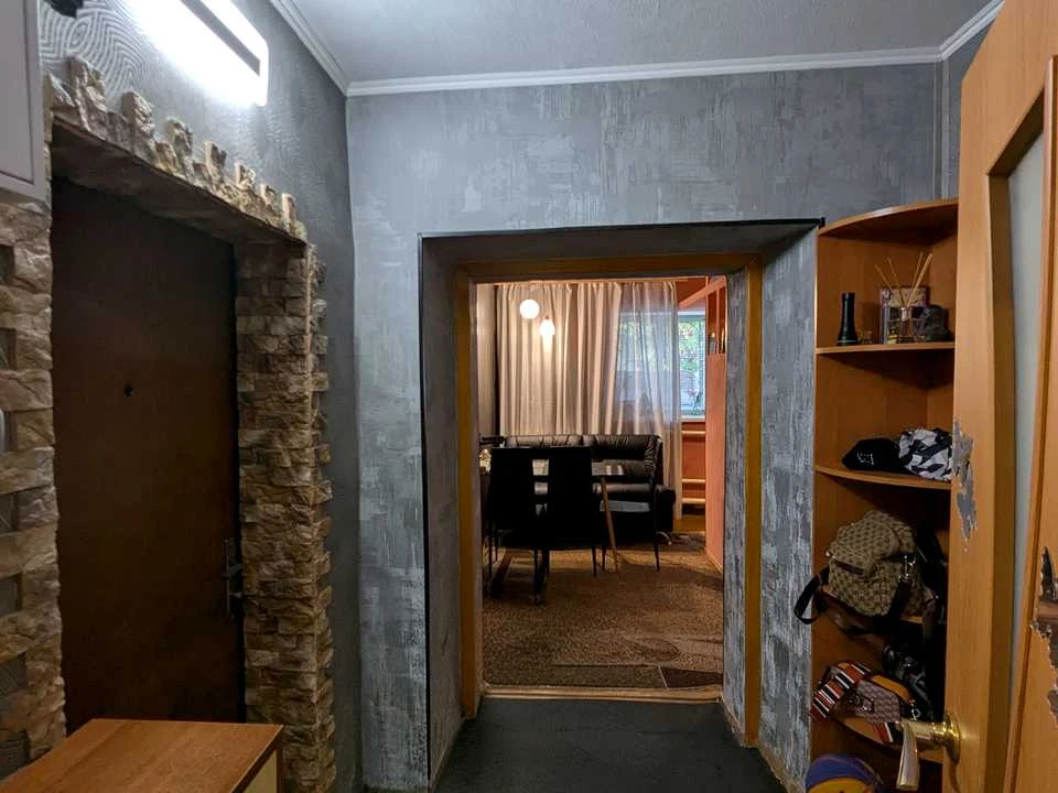 Apartment. Kharkiv, Lypovyi Hay St. (Perovskaia)