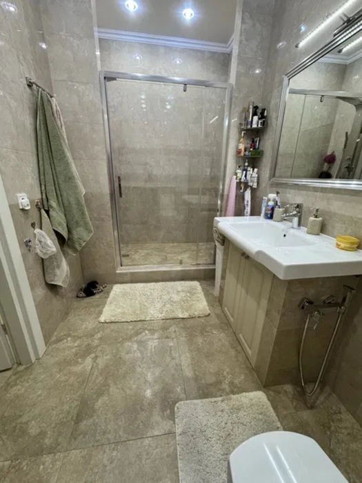 Продам 3 к. трехуровневую квартиру в ЖК Гранд Парк, Маршала