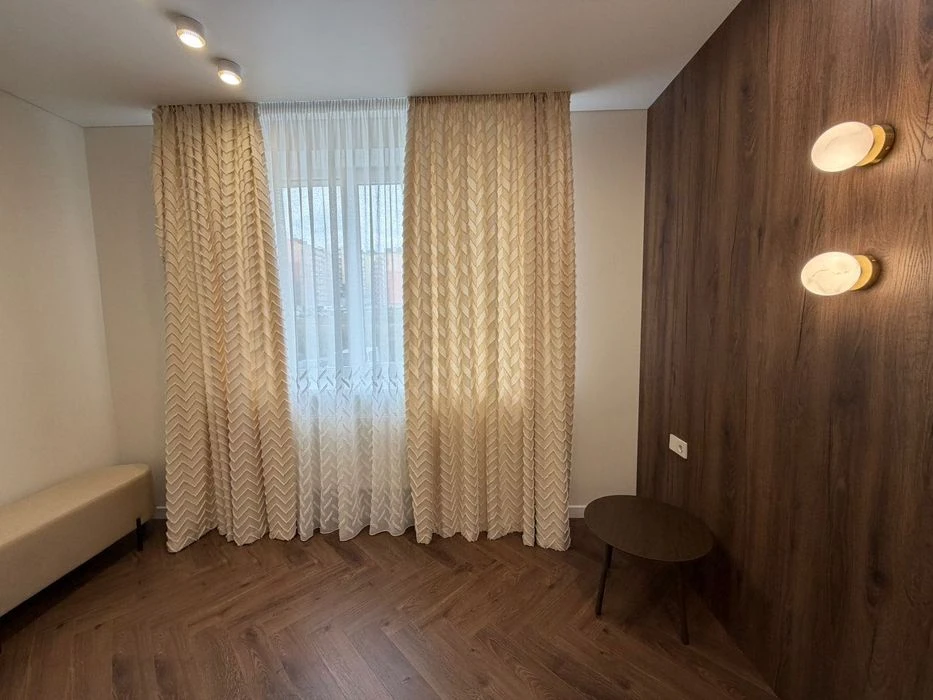 Продаж 2-кімнатна квартира, ЖК "Рауш", Озерна