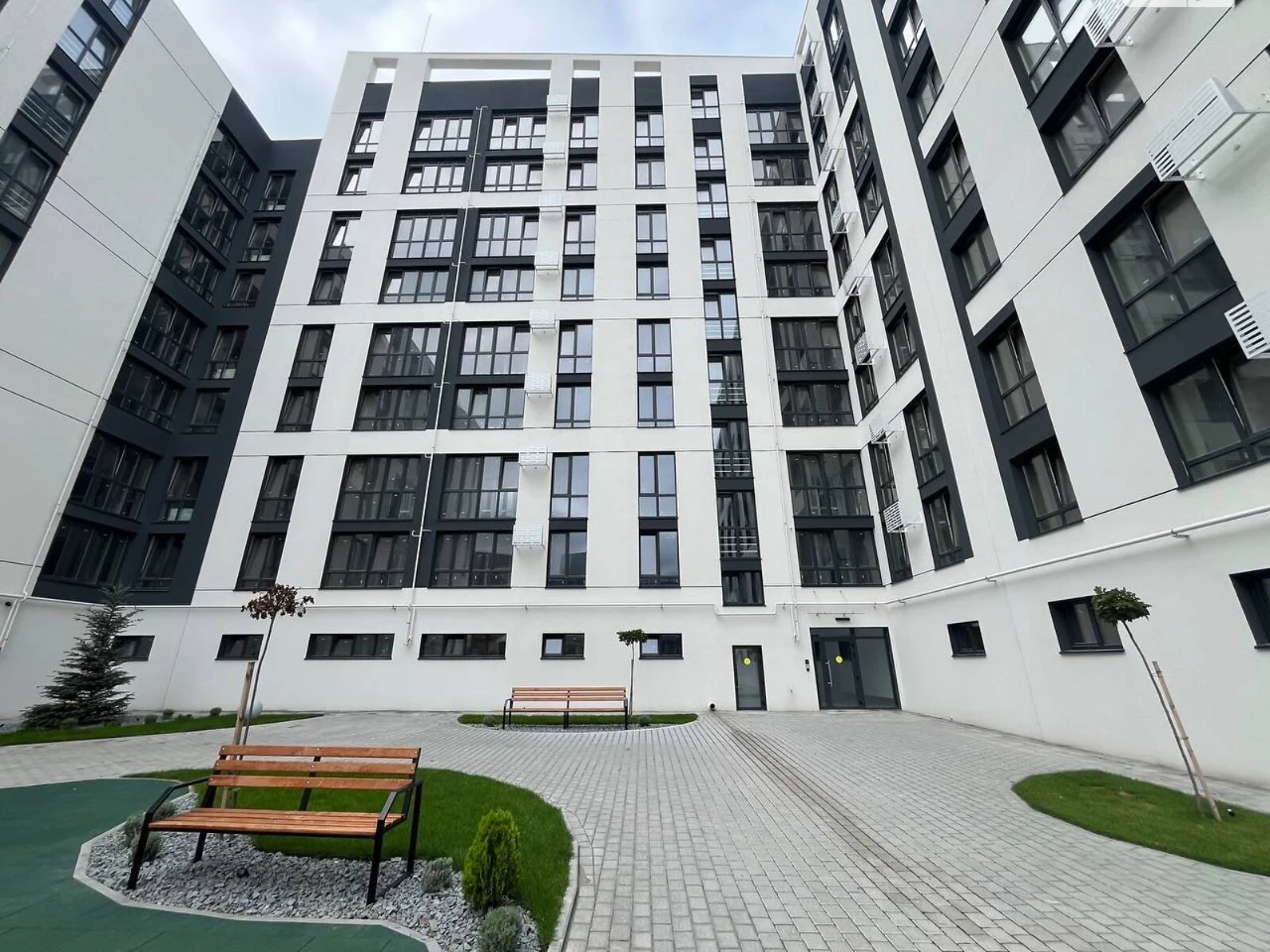 Продаж Квартира Південний