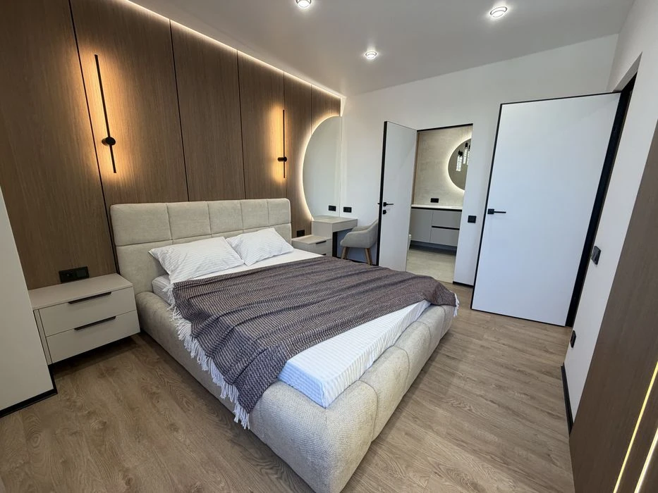 Продаж 4-кім. квартири (пентхауса) 132 м.кв., ЖК Avalon Flex