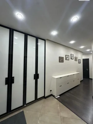 Продаж Квартира Дарницький