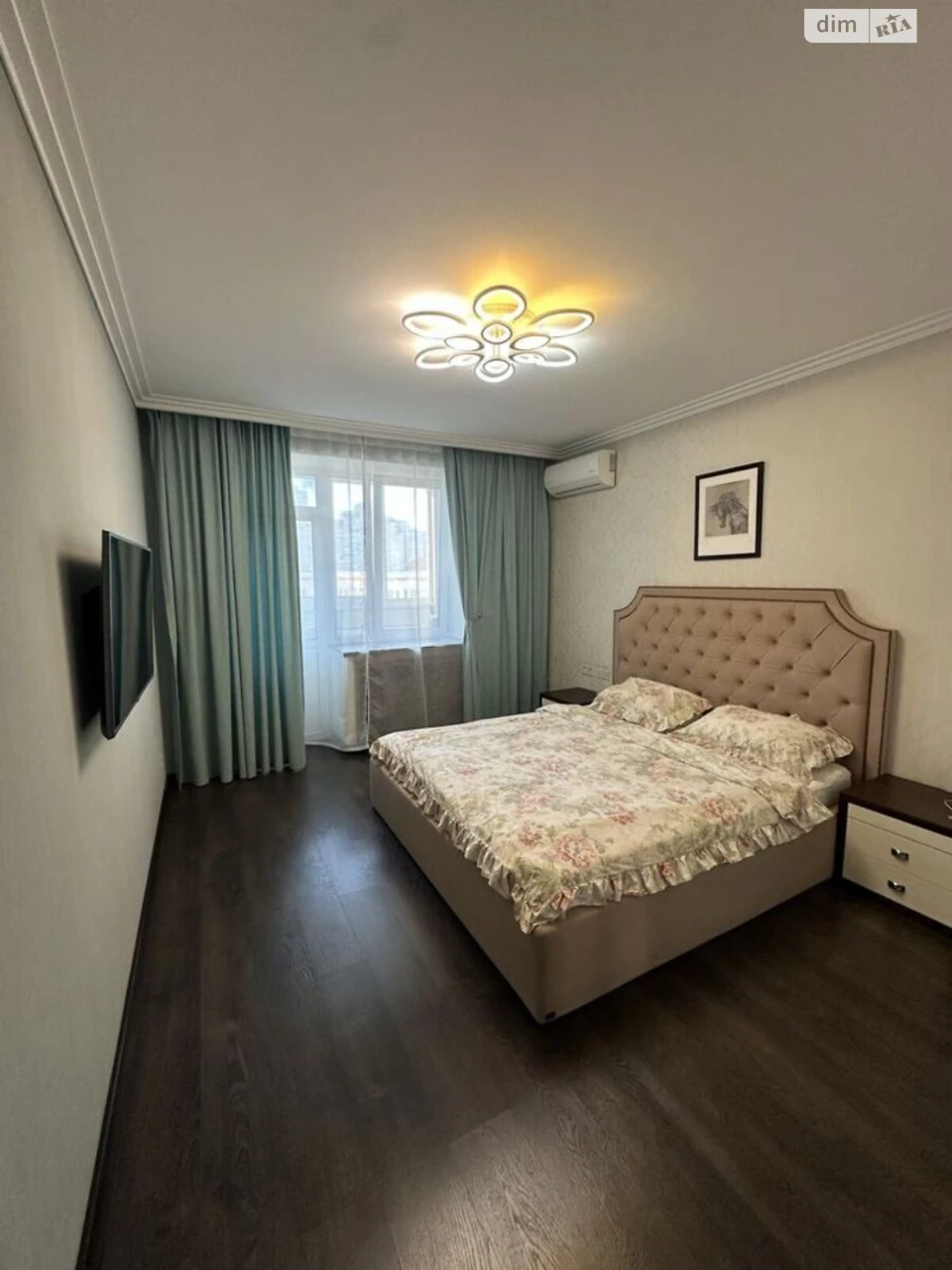 Продаж Квартира Дарницький