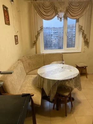 719 постанова, Є відновлення, Ваучер. 4 к квартира вул. Ак.