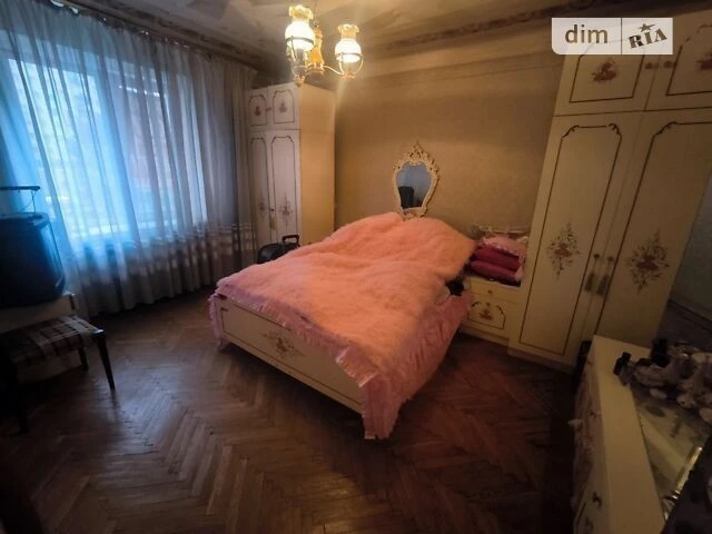 Sale of 3-room apartment 81.6 sq. m on Laboratornyi 4 • ID 3