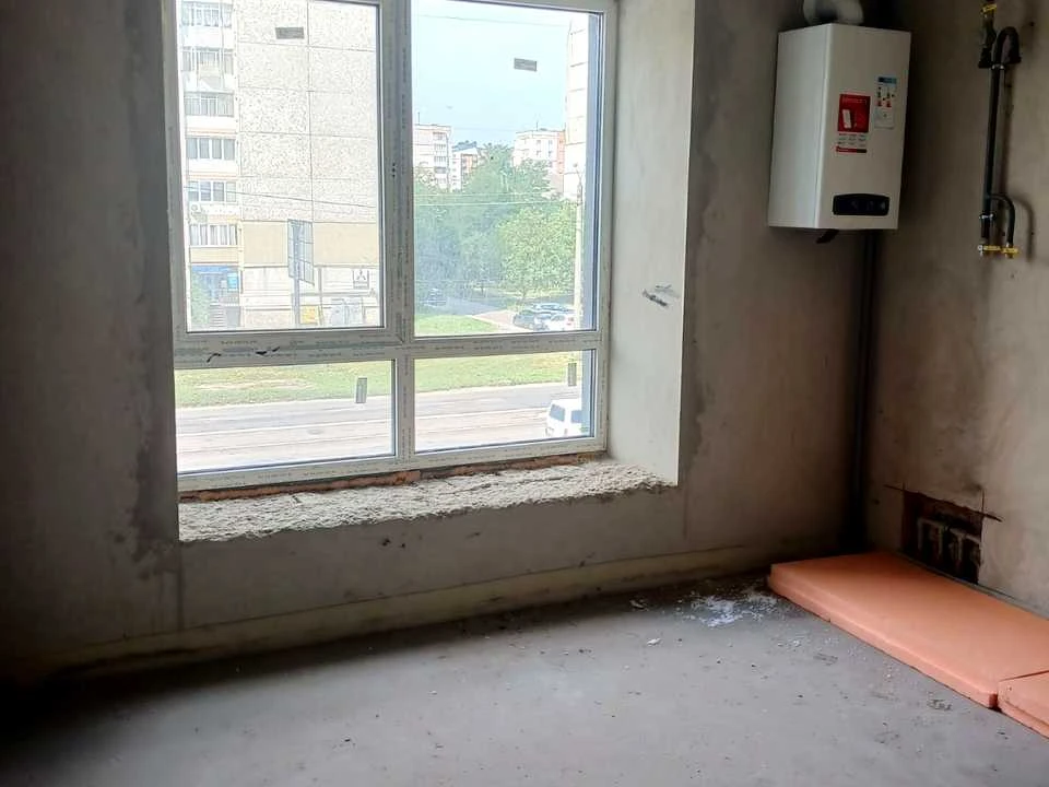 Квартира. Івано-Франківськ, Володимира Івасюка вул., (Будино