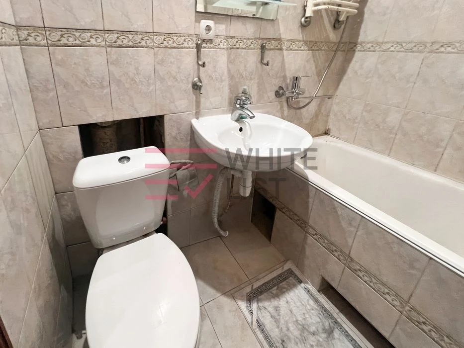 Продаж 2-кім. квартири 43 м.кв., пров. 1-й Герцена