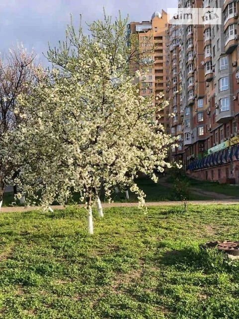 Sale of 2-room apartment 64.3 sq. m on Academician Palladin Avenue