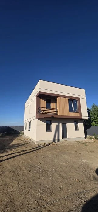 Продається будинок в дуже гарному місці