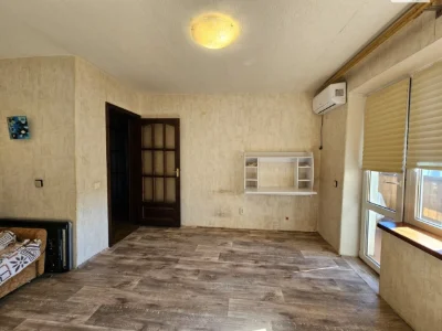 Продаж Квартира Червоний Камінь