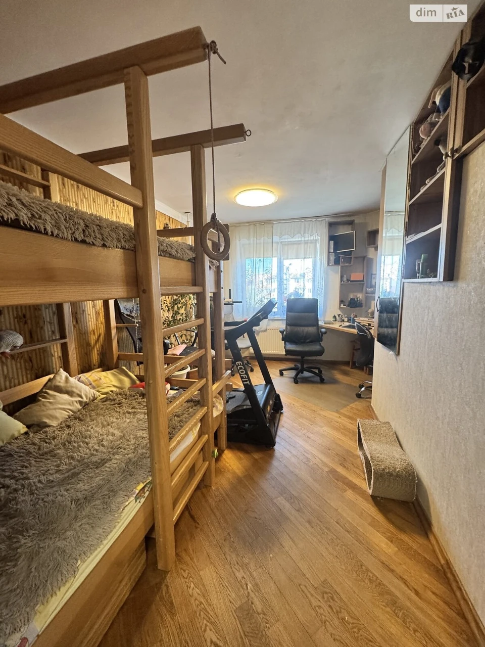 Продаж Квартира Академічний