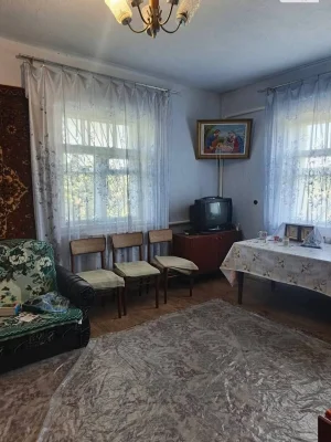 Продаж Дім