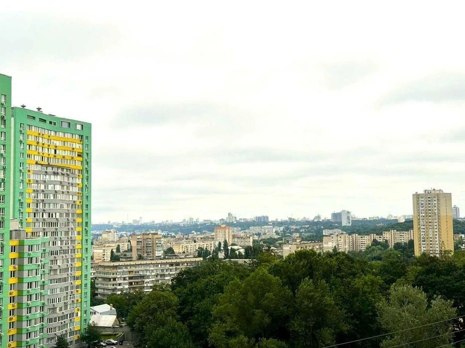 No commission, euro-dvushka, Vinohradar, next to the Parkovoe Mist residential complex