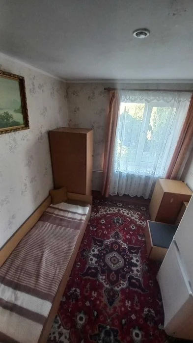 Продам 3х кварттиру в цегляному будинку по ваул.В.Червонія.