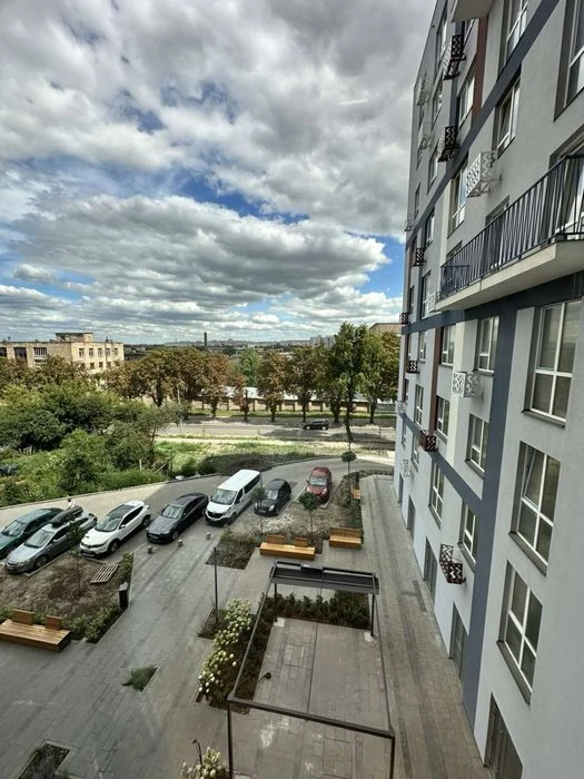 Однокімнатна з ремонтом ЖК «ЗигЗаг»