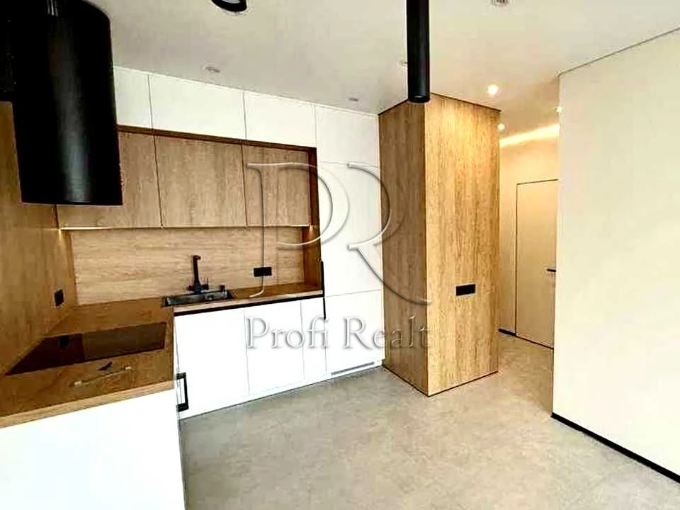 Apartment. Kyiv, Tadeya Rylsky Blvd.