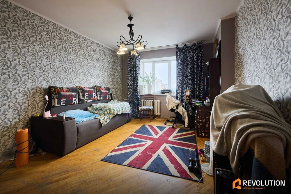 Без комісії. Продаж 3к квартири 94.1м2, пр.Науки 62-А Голосі