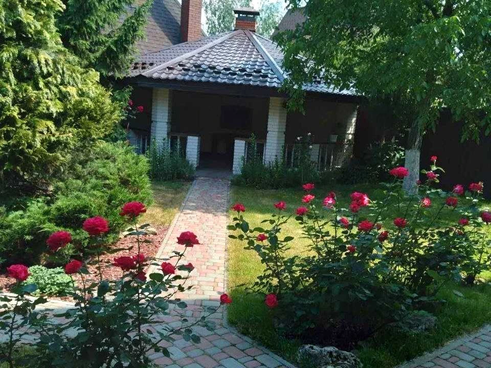Будинок. Київ, 80-та Садова вул.