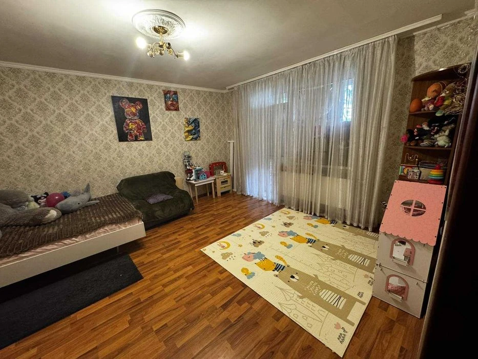 3-кімнатна квартира 82 м² на вулиці Марсельська, 496116
