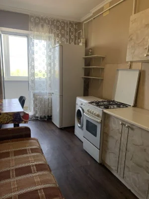 Змінена ціна!!Продам 1кімн.велику квартиру на Черемушках