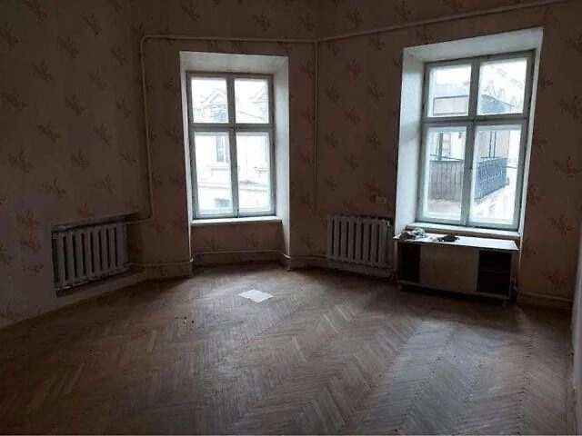 For sale 2-room apartment 62 m² 2/3c Knyazya Mstislava Udatnog st.