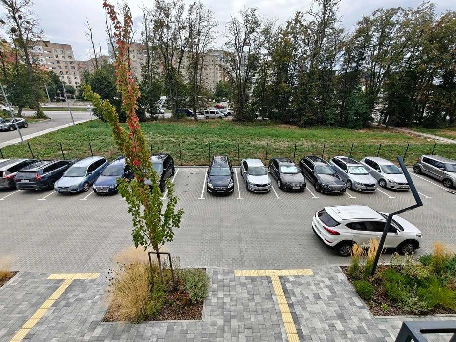 Продається 1к квартира на Барському шосе