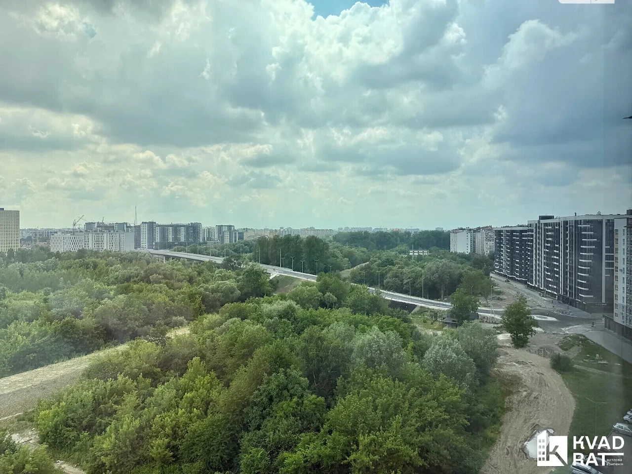 Продаж Квартира Пасічна
