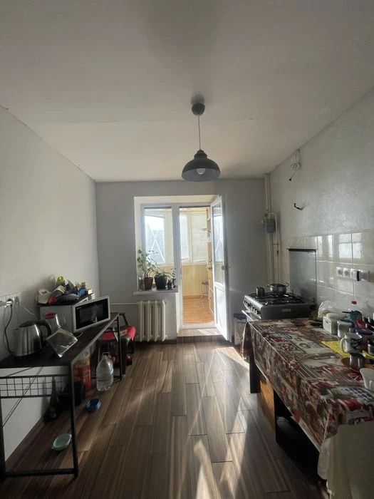 Продам 3-х ком квартиру на Таирова, проспект Небесной Сотни