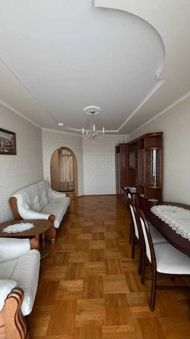 Продам 3-кім квартиру в новобудові, вул. Незалежності. Поста
