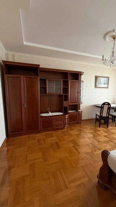 Продам 3-кім квартиру в новобудові, вул. Незалежності. Поста