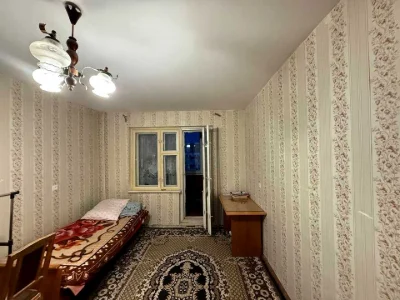 Квартира. Київ, Анни Ахматової вул.