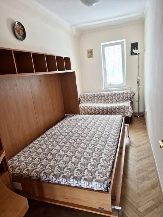 Продаж 3 кім кв по вул. Олексіівський, 14.