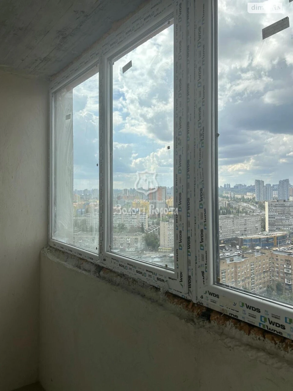 Продаж Квартира Дніпровський